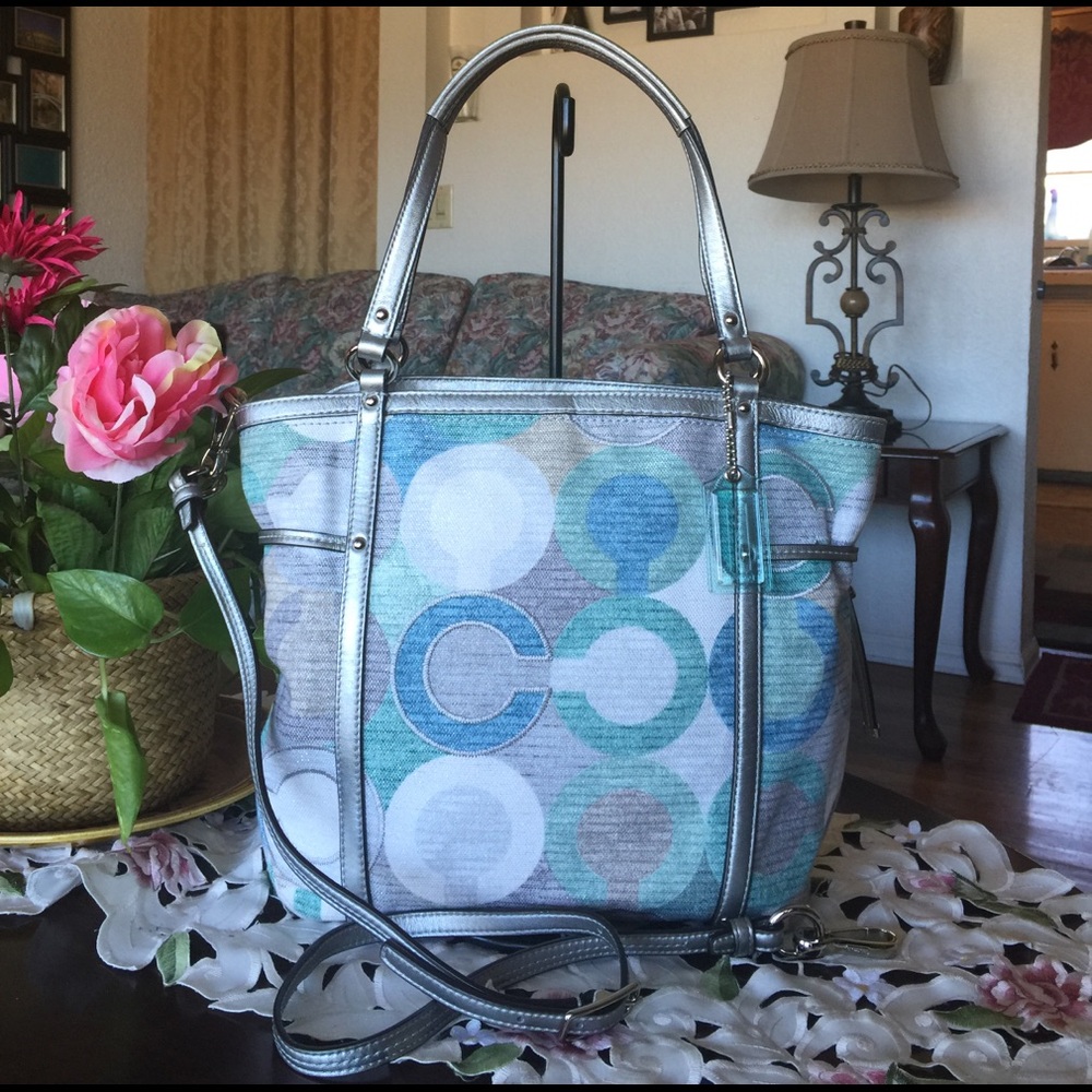 Rare Coach  Audrey Metallic Graphic Op Art CTote